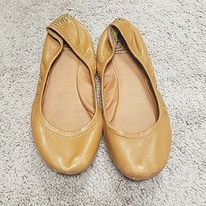 Lucky brand flats